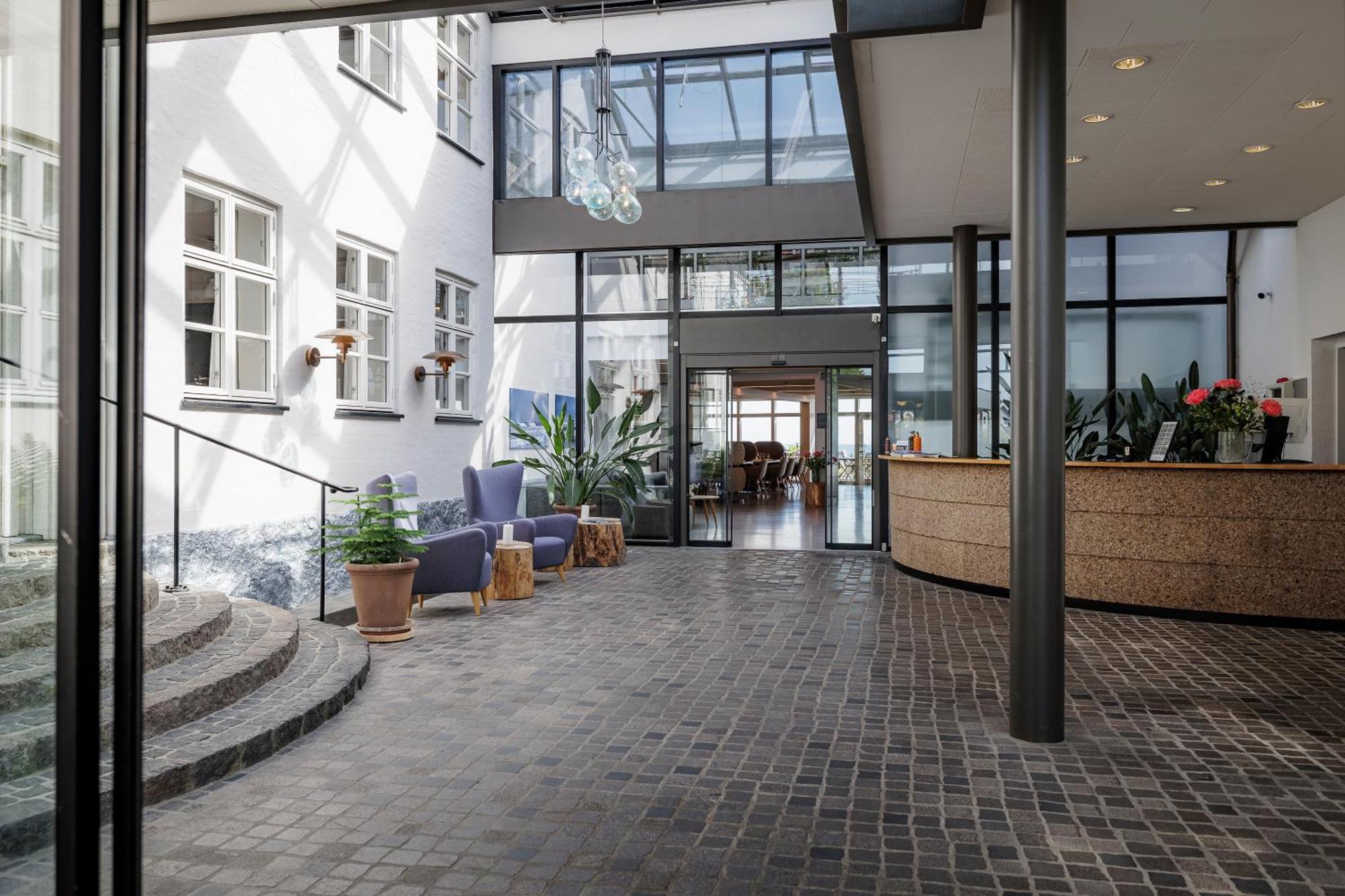 Fredensborg Badehotel Rønne Esterno foto