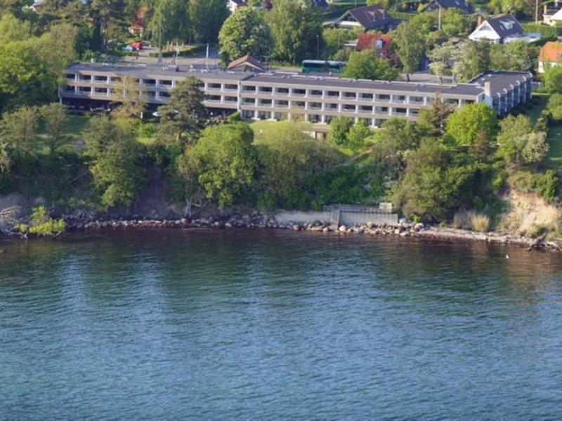 Fredensborg Badehotel Rønne Esterno foto